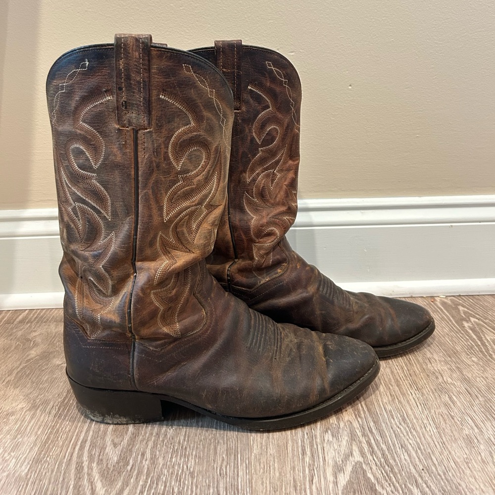 100% Leather Dan Post Mens Leather Cowboy Boots - Extra Wide